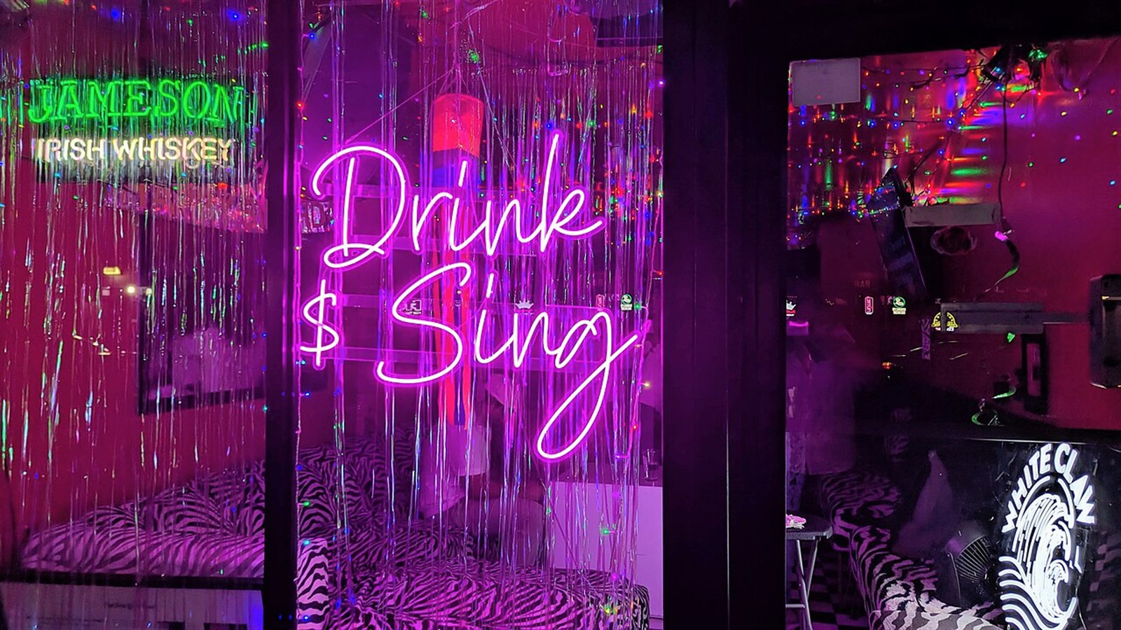 Sing Sing Ave A霓虹卡拉 OK 门店氛围示意图