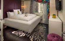 Staypineapple,&nbsp;An&nbsp;Artful&nbsp;Hotel,&nbsp;Midtown&nbsp;New&nbsp;York